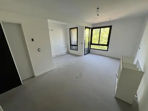 Edificio Sarandi - Hermoso Monoambiente c/ balcón - 34.58m2