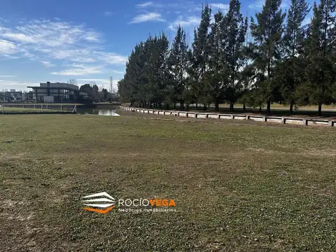 Terreno en Venta de 1067,0 m2