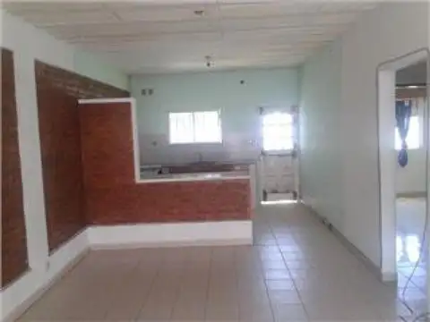 Casa en Venta con 5 cocheras