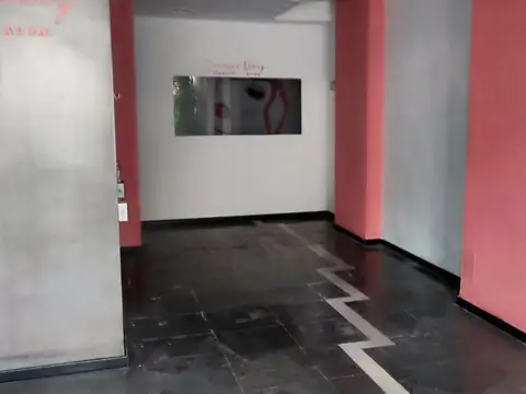 Local en Venta en Bernal, USD 235.000