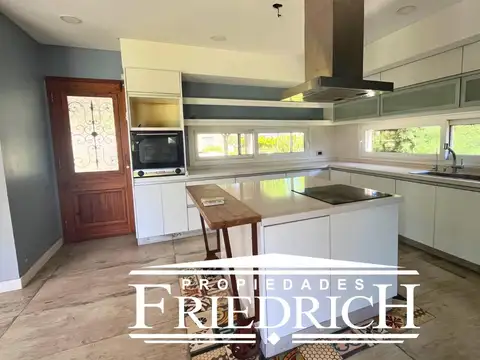 Casa en Venta de 4 dormitorios