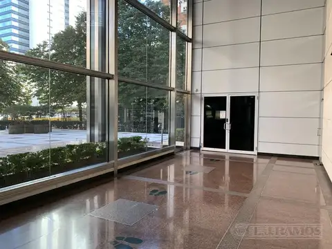 Oficina en Alquiler 25 años