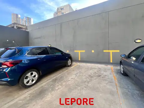 SAN JUAN 3000, Piso 1