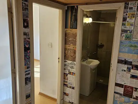 Casa 3 ambientes con 1 baño