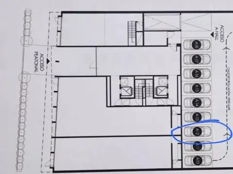 Cochera en venta - 12Mts2 - Olivos