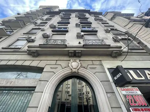 Cordoba y Reconquista | Buen Edificio | Escelente Estado | Apto Vivienda u Oficina