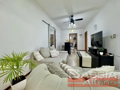 Depto Tipo Casa en Venta en Lanus Este, USD 92.000