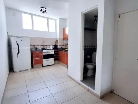 Depto Tipo Casa 3 ambientes con 2 baños
