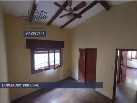 VENTA Casa con 2 Dormitorios Cochera y Parque Elevado – Unquillo Córdoba