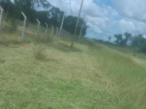 Se Vende Amplio Terreno