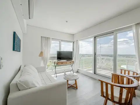 REMEROS BEACH - SKY 100