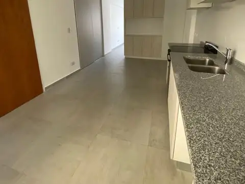 Condarco al 1200  entre  Galicia y Luis Viale