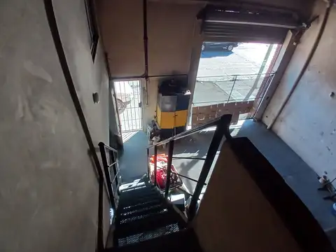 GalpÃ³n - Venta - Argentina, Tres de Febrero - Benito Perez Galdos 8881