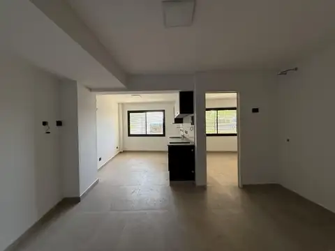 Oficina en Alquiler al Este