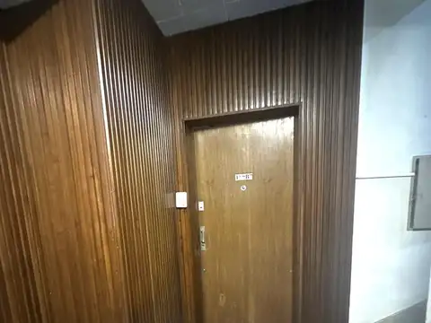 VENTA DE OFICINA EN MICROCENTRO