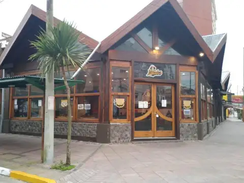 Chiozza esquina Strobel