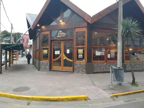 LOCAL COMERCIAL CON VIVIENDA EN PLENO CENTRO  HABILITADO PARA GASTRONOMIA