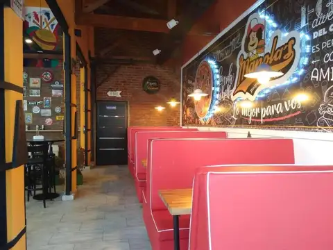 LOCAL COMERCIAL CON VIVIENDA EN PLENO CENTRO  HABILITADO PARA GASTRONOMIA