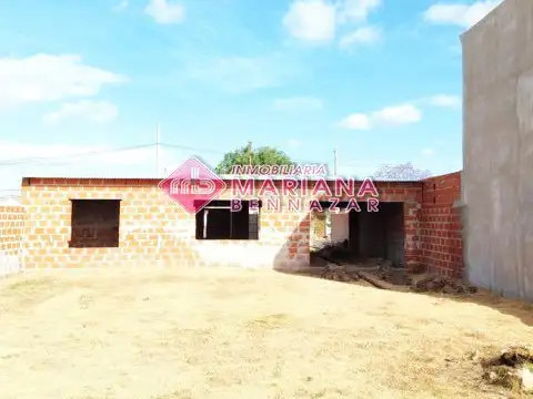 Casa 3 ambientes con 2 baños