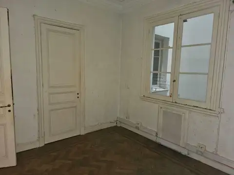 Oficina en Alquiler 40 años