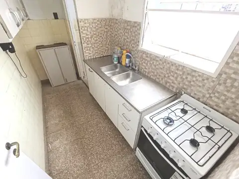 2  linda vista luminosos cocina y lavadero independiente , baño instalado, placards