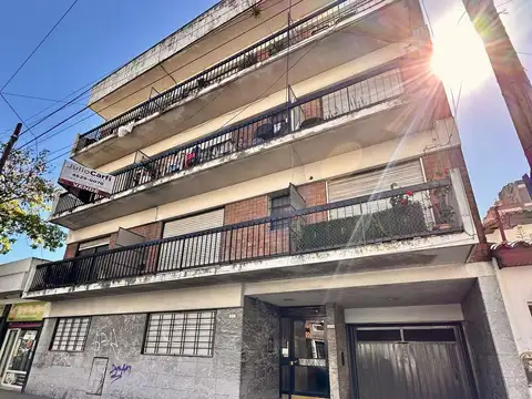VENTA Departamento3 ambientes en alquiler en Castelar Sur