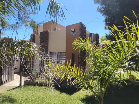 Casa en Venta en La Lucila Del Mar, USD 180.000