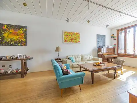 Casa en Venta en Adrogue, USD 349.000