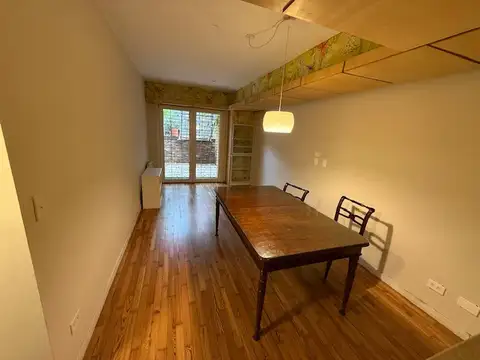 Alquiler departamento 2 Ambientes con Acceso Independiente – Sin Expensas – Vicente López – Vías Maipú