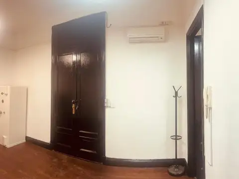 Avenida Presidente Bernardino Rivadavia 1200