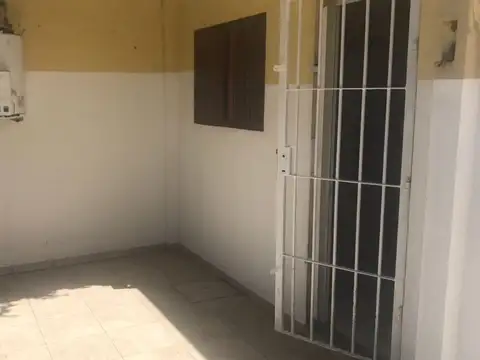 Departamento de 3 ambientes para 6 personas. (201001) Mar Del Tuyu