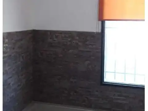 VENTA CASA C/ 3 Departamentos en Boulogne ideal Inversion para renta