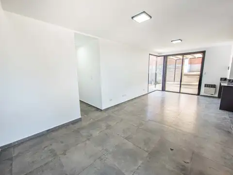 VENTA CASA DE UNA PLANTA EN CAÑITAS MALAGUEÑO