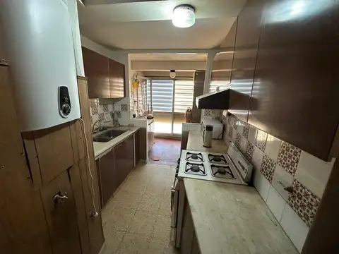 Departamento 5 ambientes con 2 baños