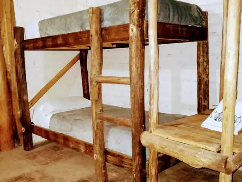 Se Vende Hostel en Blanco Encalada, Lujan de Cuyo Premiado