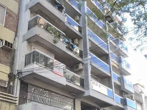 Cochera en primer piso con rampa  FINANCIACION