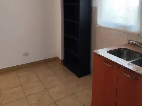 Departamento en Alquiler al Sureste