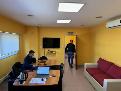 Galpon en Venta en Castelar Norte, USD 590.000