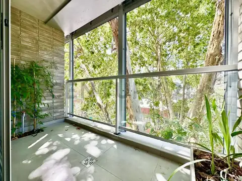 Blanco Encalada 1900, Piso 0