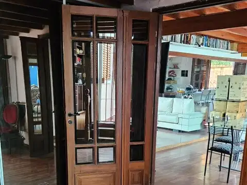 CASA LOTE PROPIO C/ PATIO Y TERRAZA