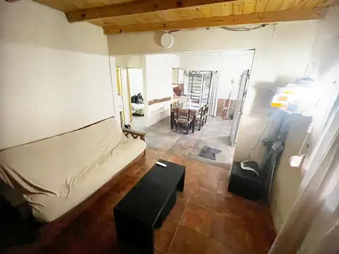 Casa 3 ambientes con 1 baño