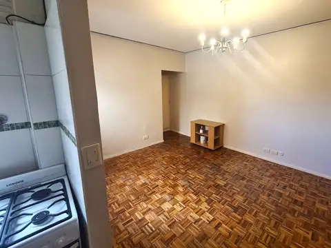 VENTA DE MONOAMBIENTE EN BARRIO NORTE CON RENTA