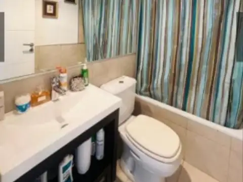 Departamento 3 ambientes con 2 baños