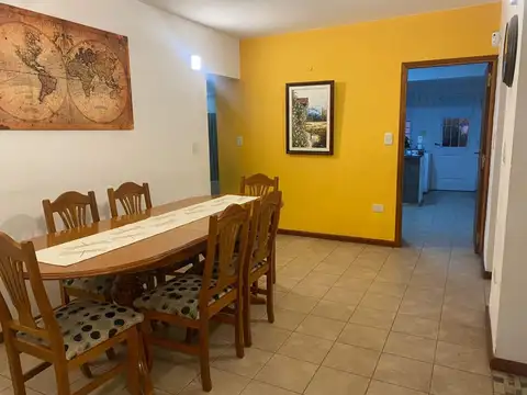 Casa en Alquiler de 3 dormitorios