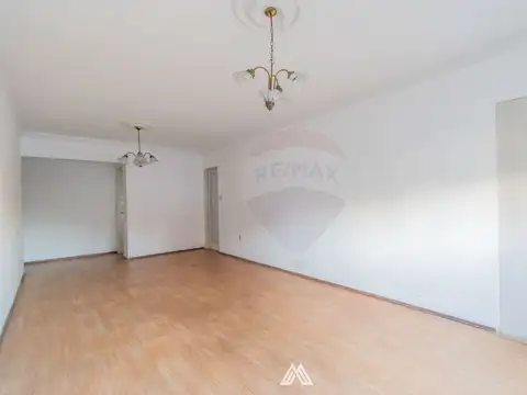 Av. 8 de octubre 3400