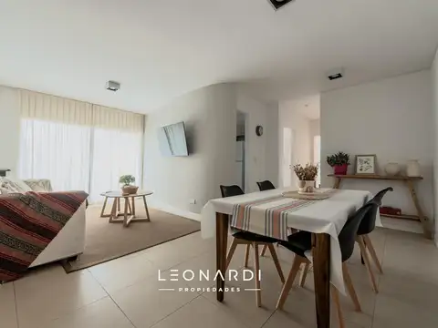 Departamento amoblado con cochera