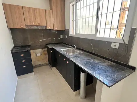 Departamento en Lomas De Zamora (Partido)