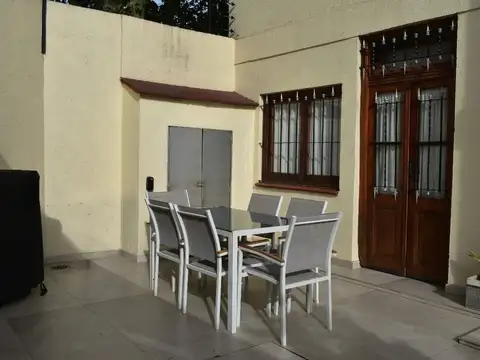 Depto Tipo Casa en Venta de 5 ambientes