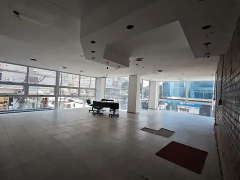 Calle 48 esq 8 , Piso 1