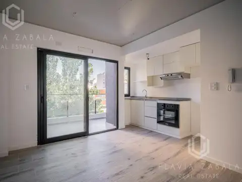 Venta monoambiente divisible con balcón a estrenar en Boedo